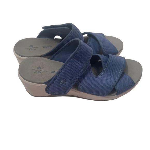 Clarks Cloud Steppers Blue Wedge Shoes          Size 7 1/2 W - Picture 5 of 7
